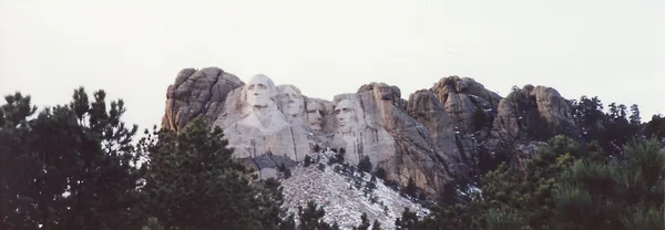 投稿：マウントラシュモア