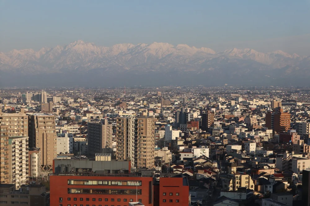 投稿写真：立山連峰と富山市