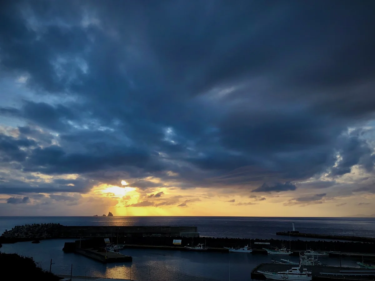 投稿写真：古い体育の日の夕陽