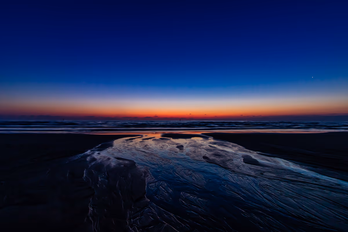 投稿写真：薄磯海岸の夜明け