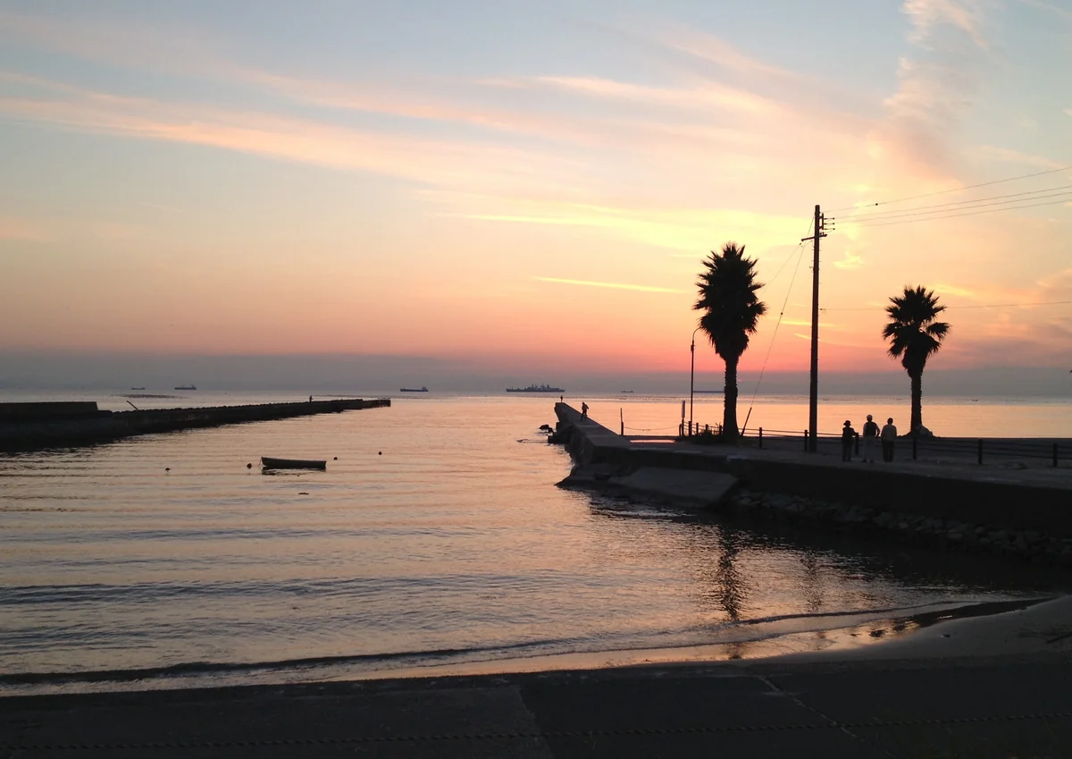 投稿写真：愛知県、知多半島南端の南知多町内海海岸の夕景。