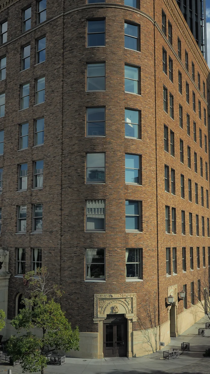 投稿写真：縦方向の街