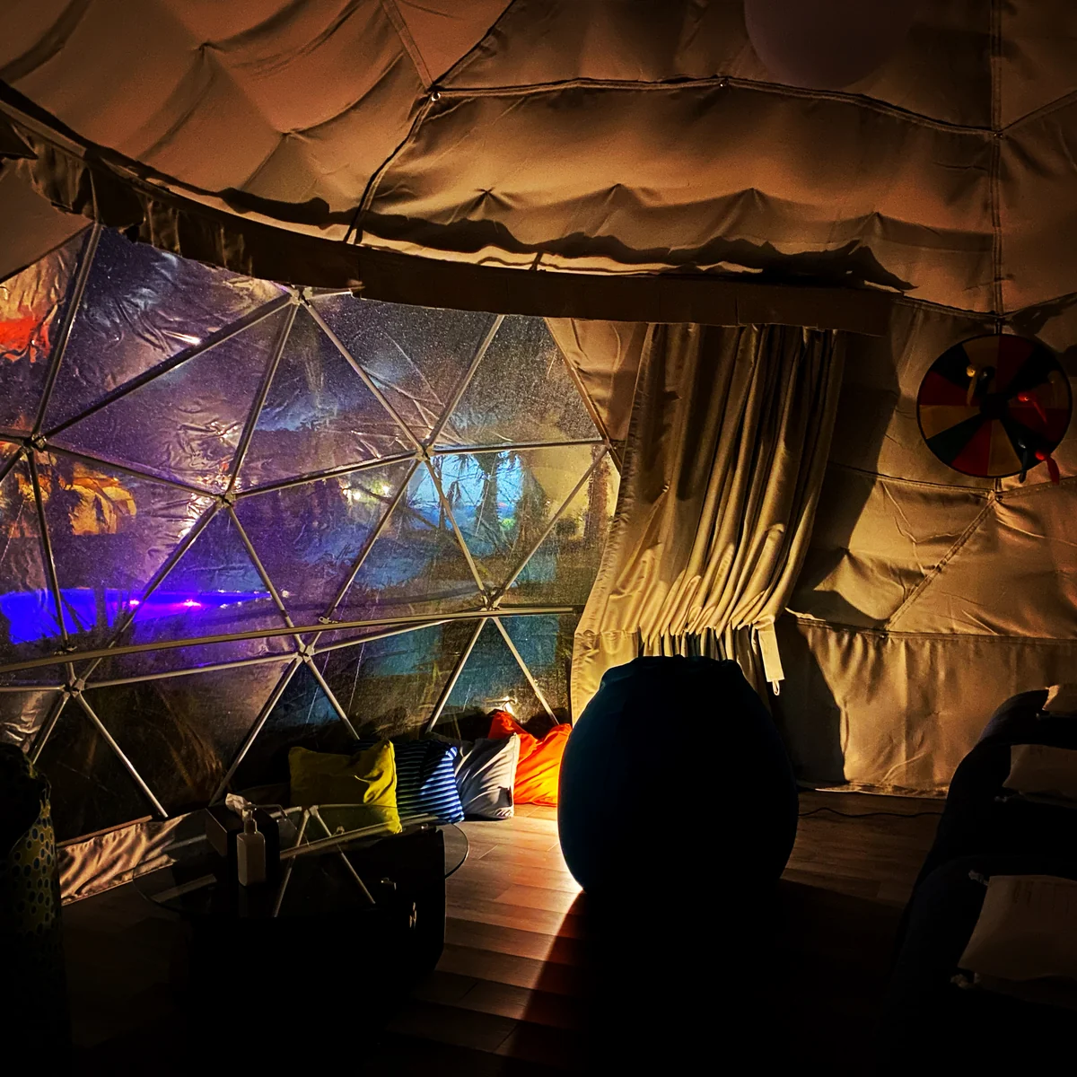 投稿写真：まるで松本零士作品の宇宙船に入ったかの様なテント