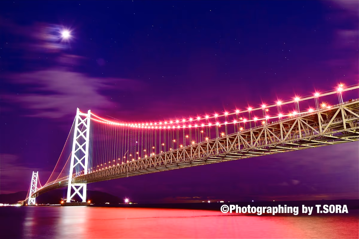 投稿写真：月夜の明石海峡大橋