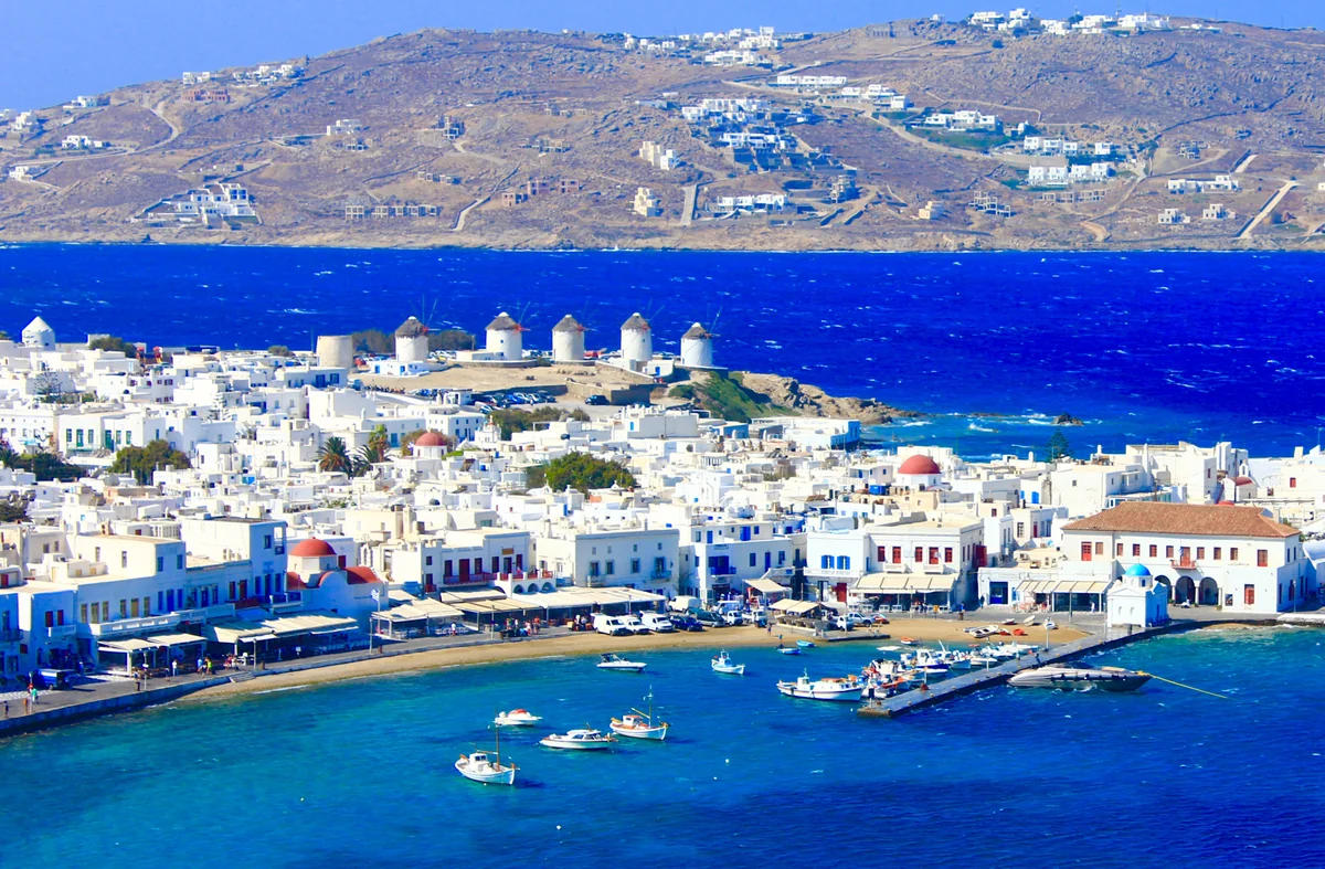 投稿写真：ミコノス島の風車群