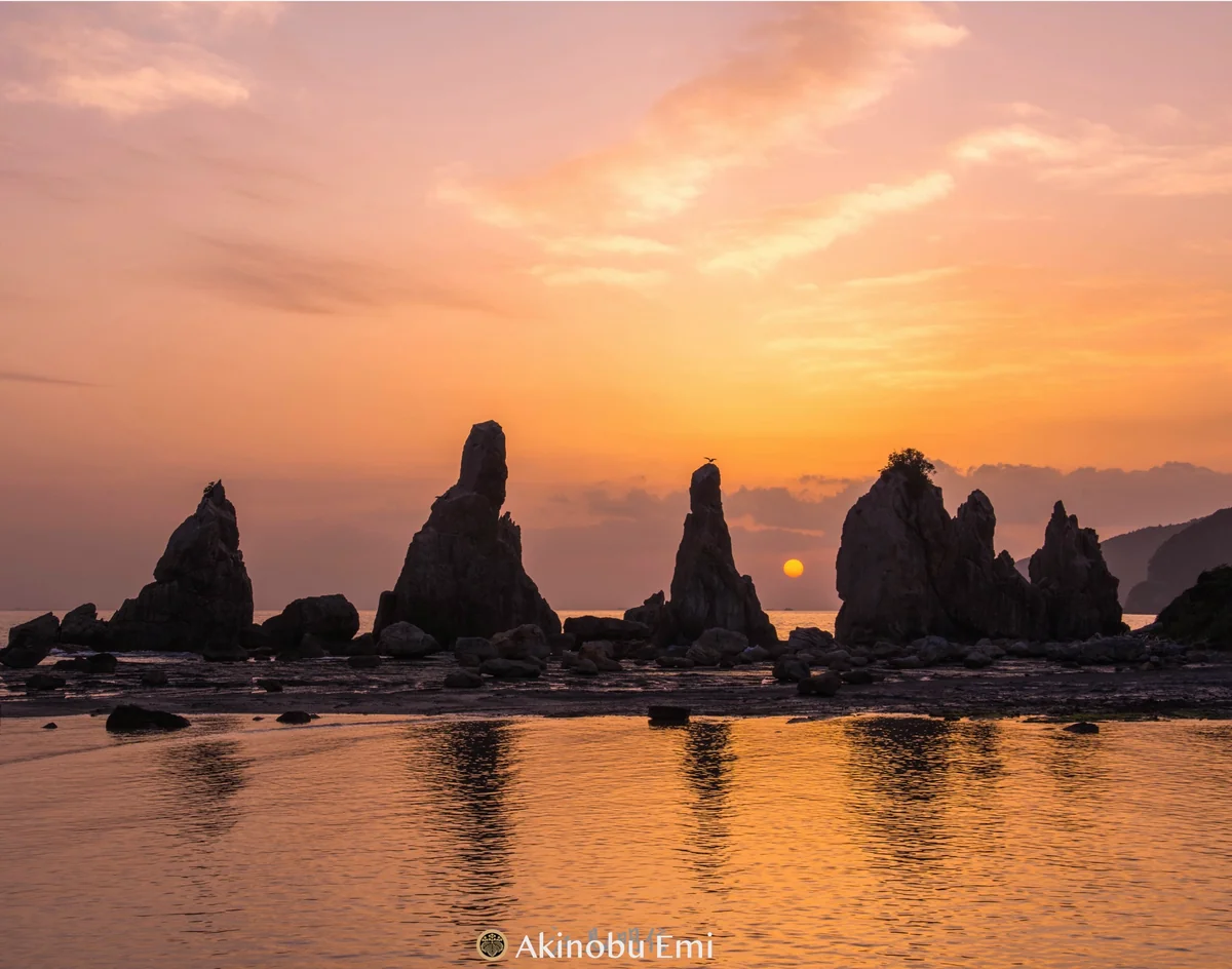投稿写真：橋杭岩の朝焼け
