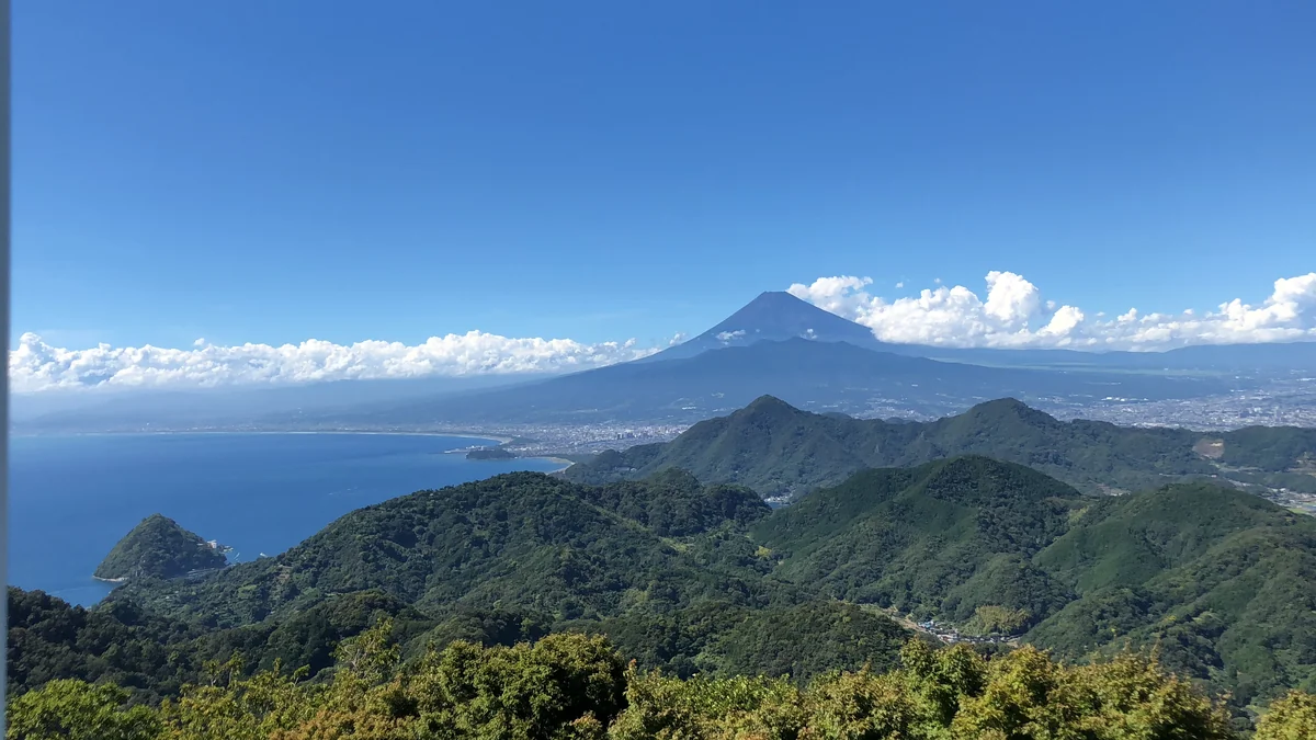 投稿写真：駿河湾と伊豆半島と富士山と