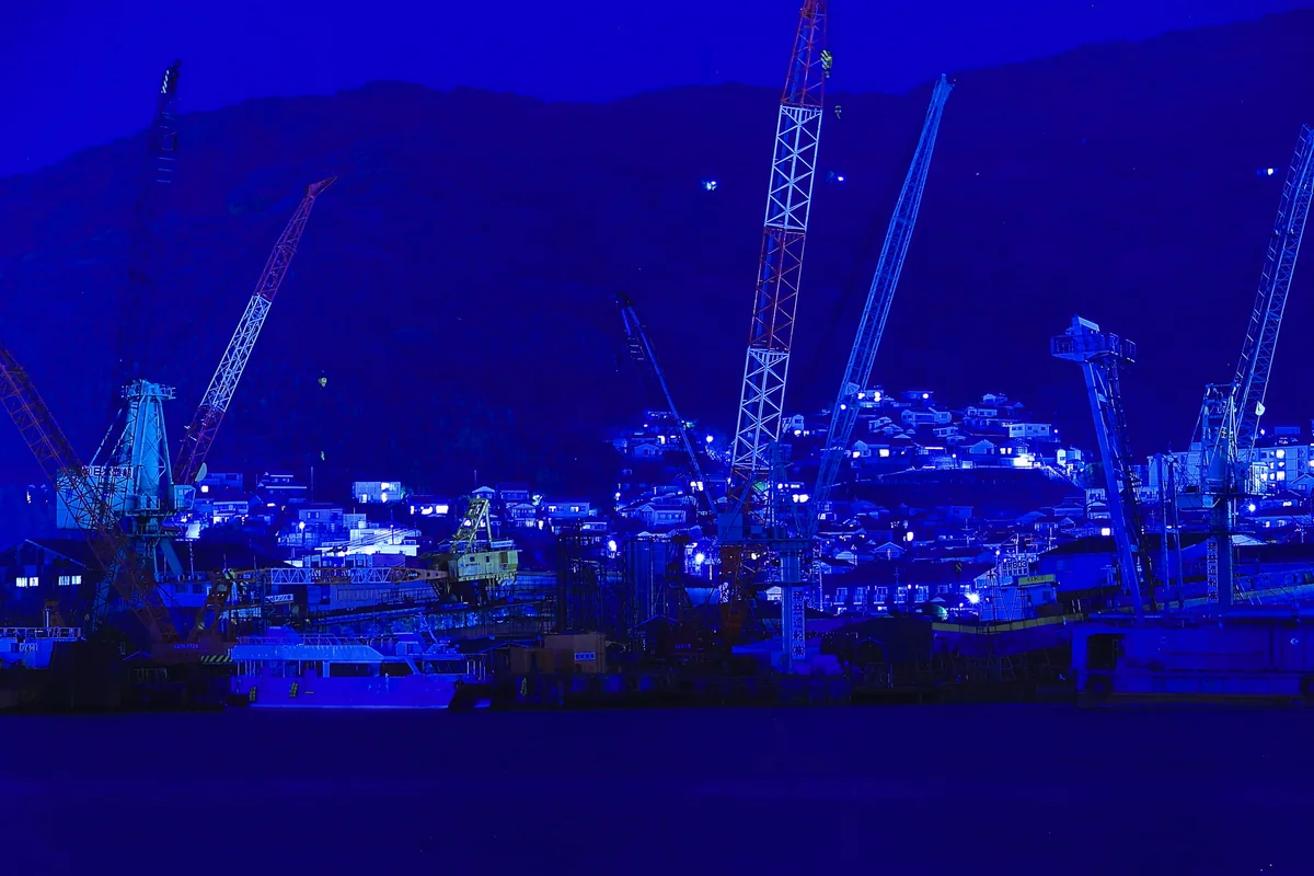投稿写真：夜の造船所