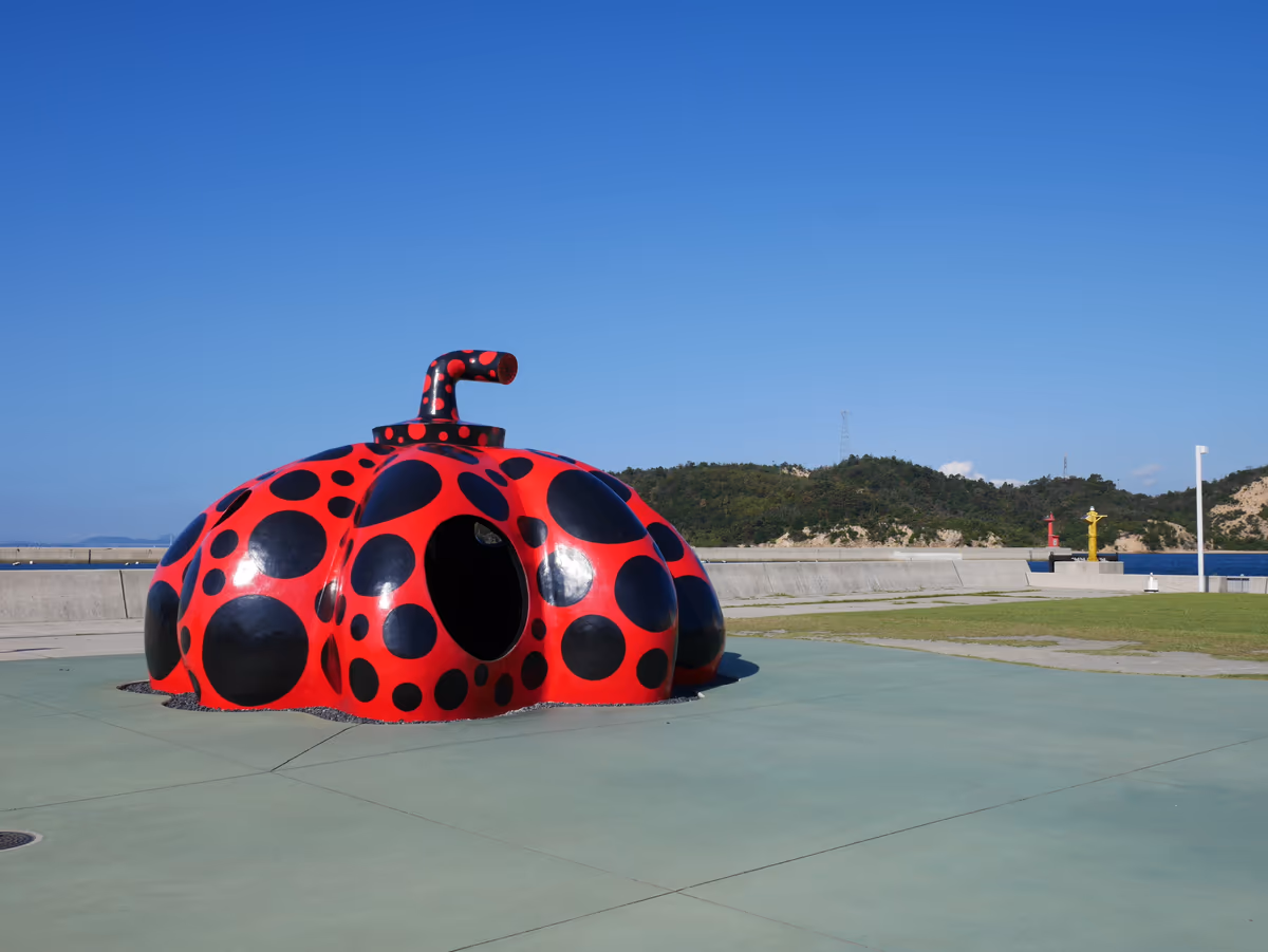 投稿写真：162直島「赤カボチャのオブジェver.」（香川）