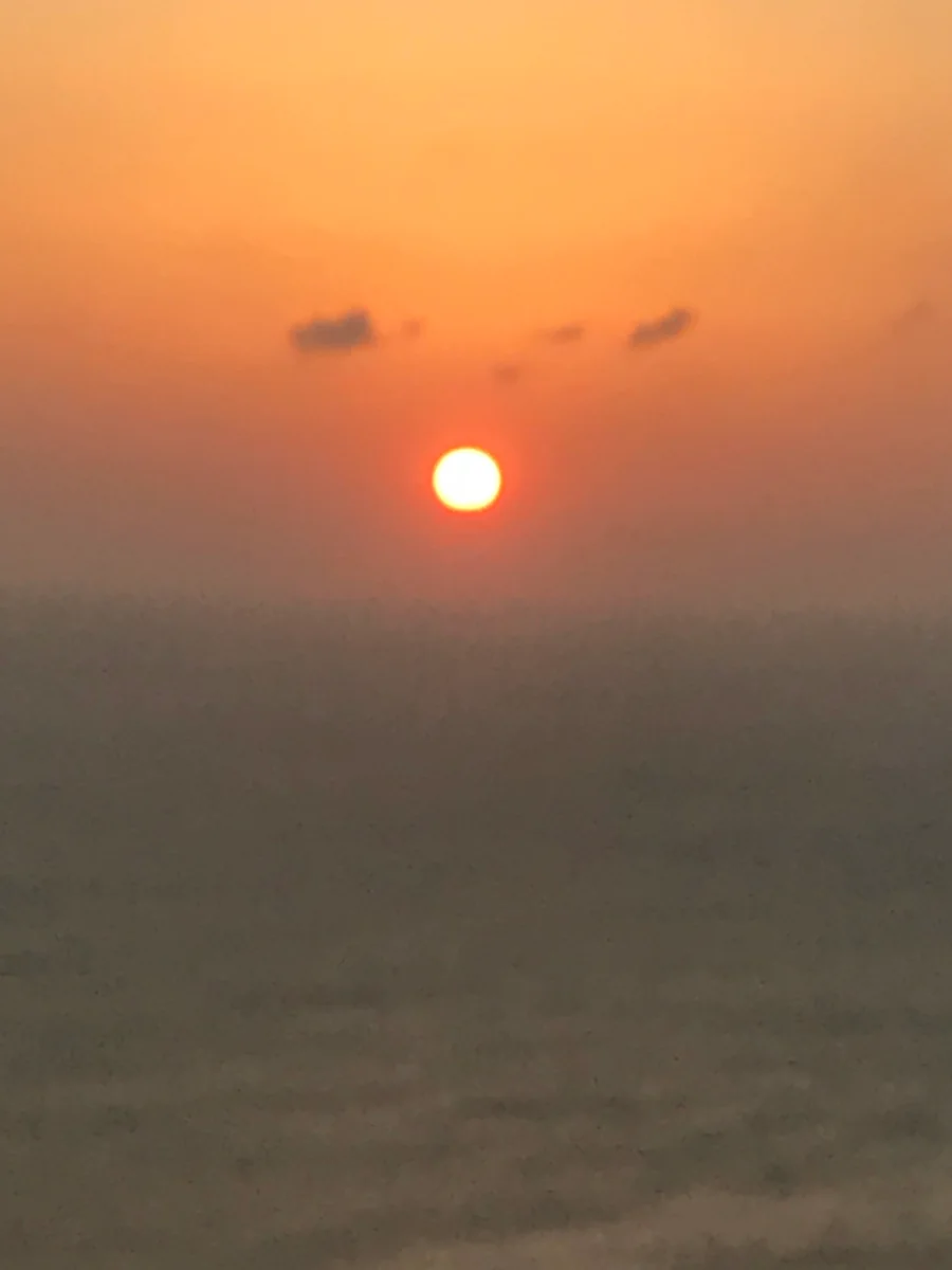 投稿写真：鳥羽市石鏡のホテルの夜明け