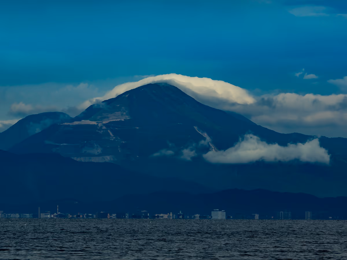 投稿写真：蒼天伊吹の笠雲