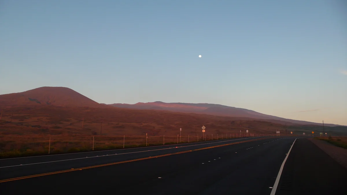 投稿写真：マウナケアに向かう道