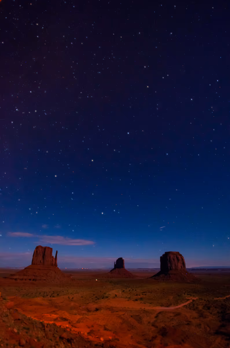 投稿写真：モニュメントバレーの星空
