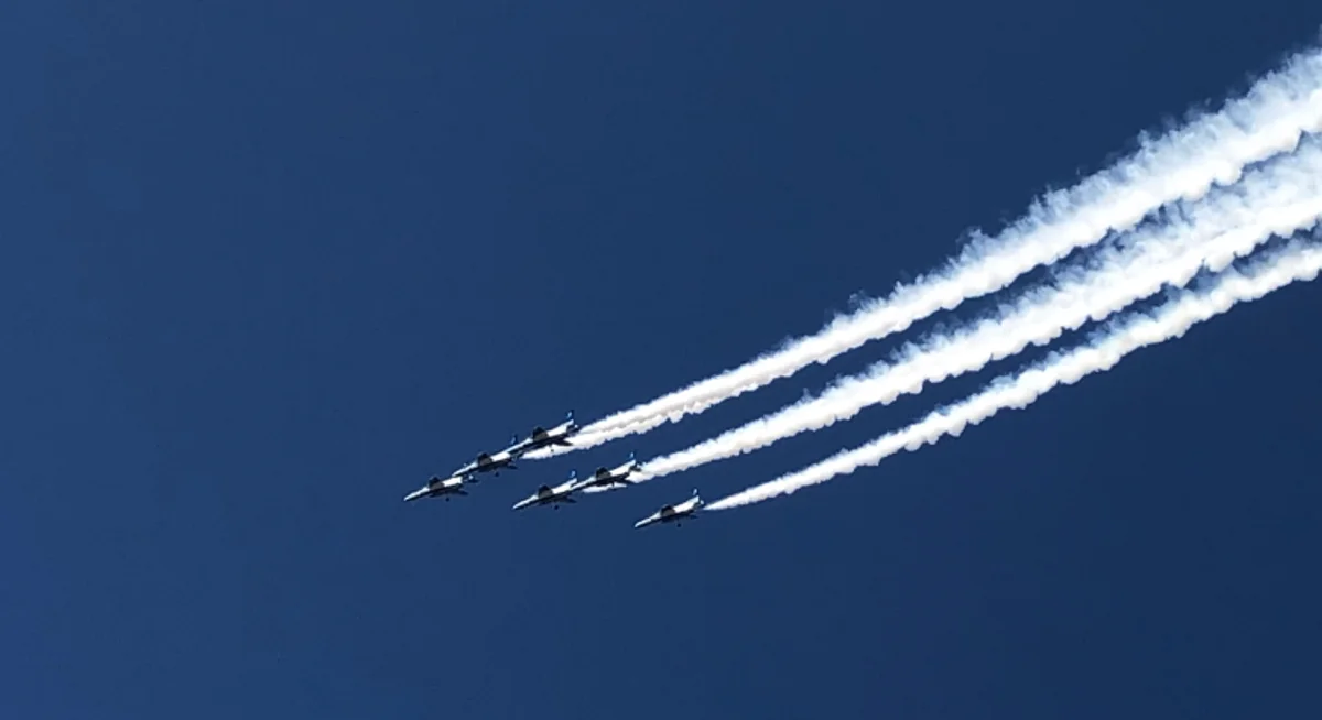 投稿写真：ブルーインパルス