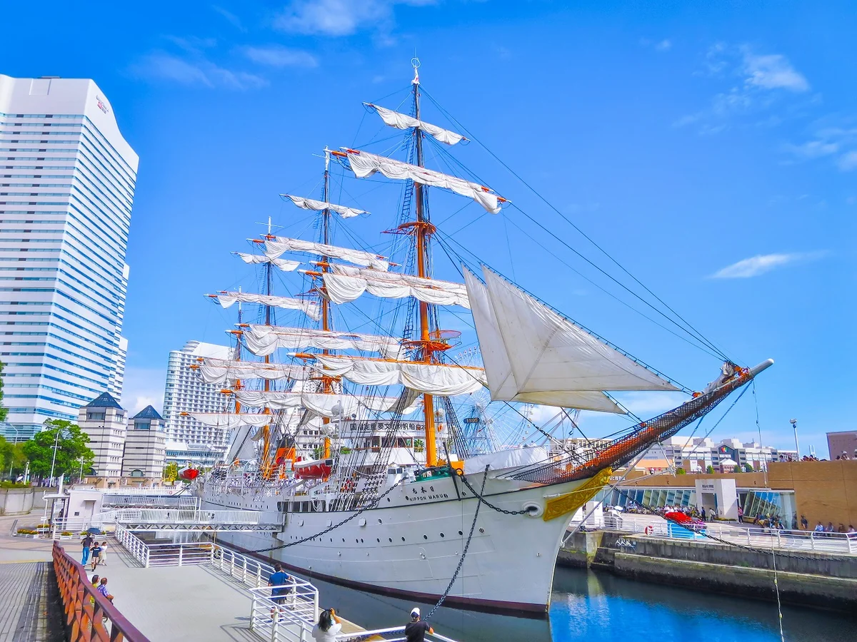 投稿写真：日本丸総帆展帆(そうはんてんぱん)~展帆前