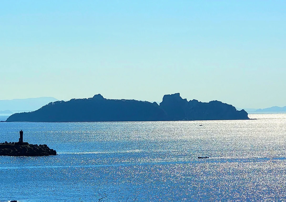 投稿写真：軍艦島みたいな神楽島