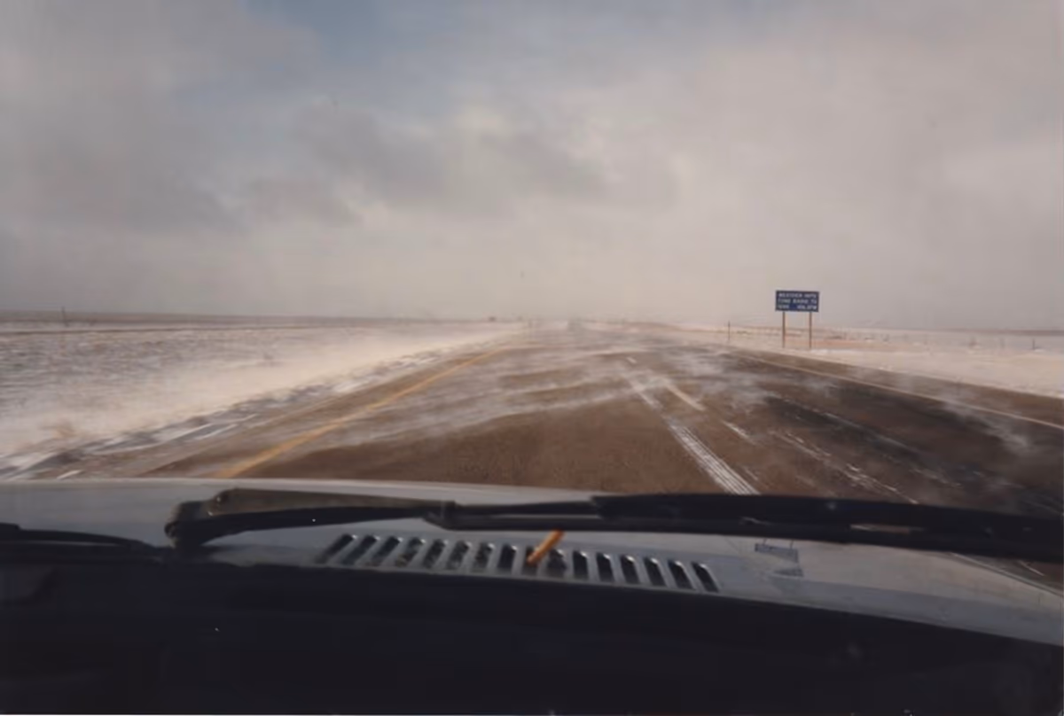 投稿写真：凍りついた道路。