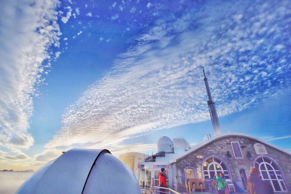 投稿写真：Pic du Midi 天文台