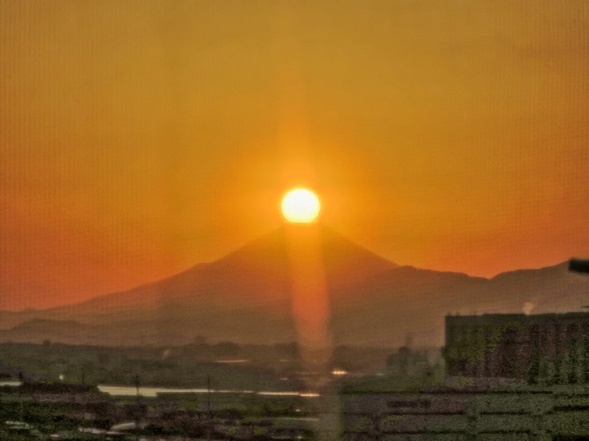 投稿写真：ダイヤモンド富士の始まり