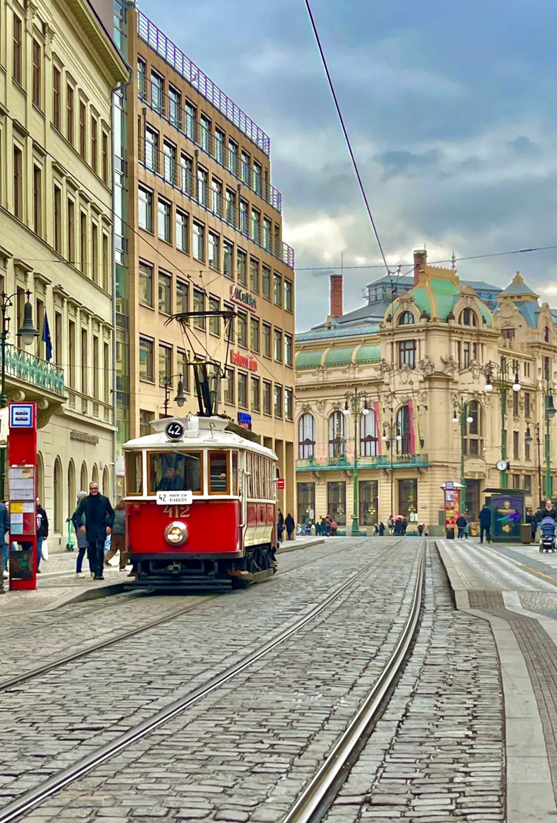 投稿写真：プラハのかわいい路面電車
