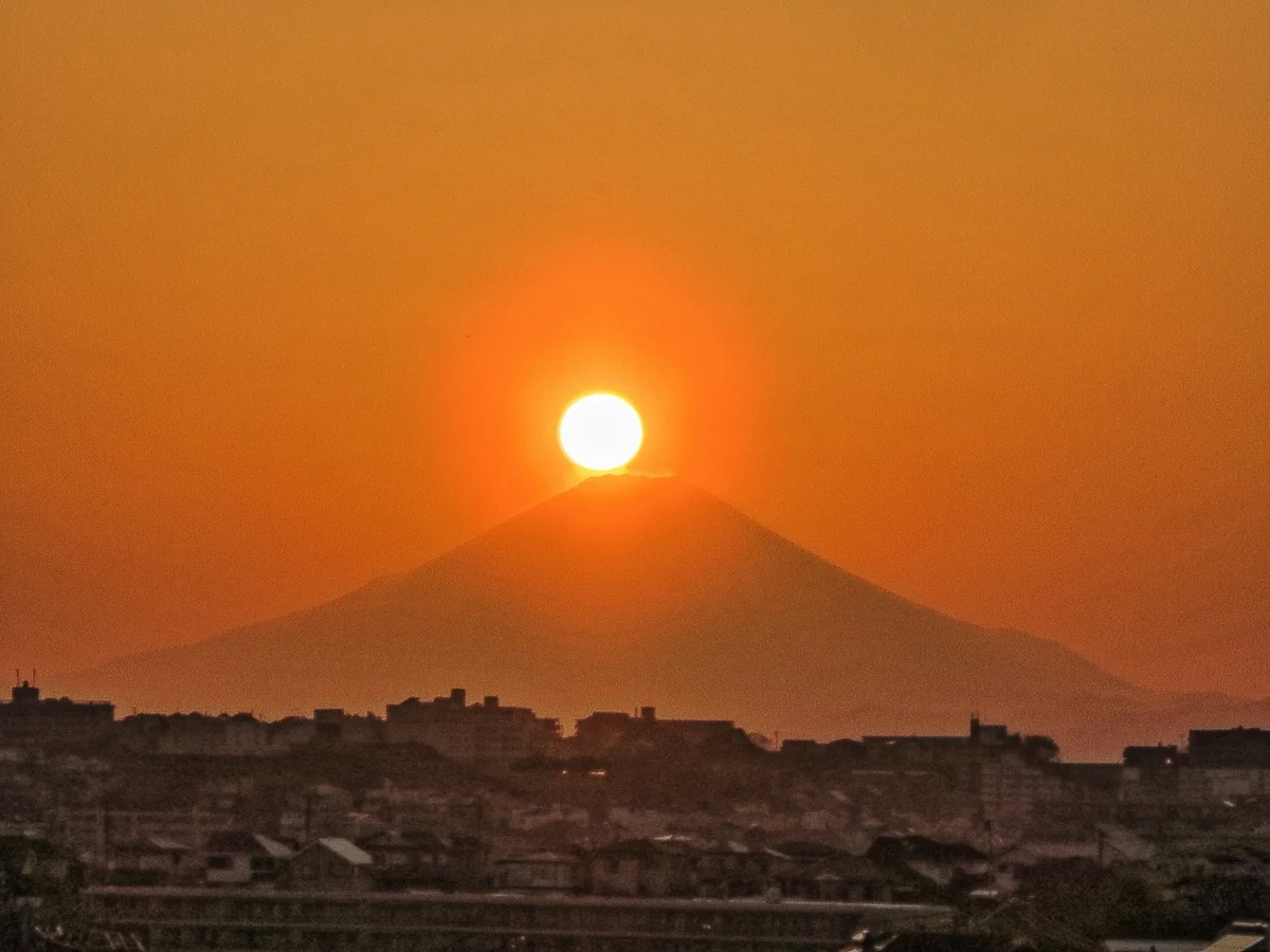 投稿写真：ダイヤモンド富士の始まり