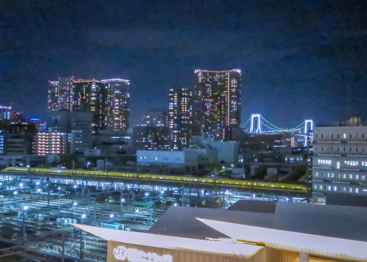 投稿写真：ドクターイエローとレインボーブリッジ