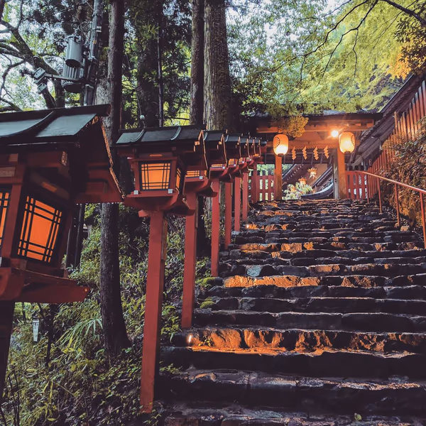 投稿：雨の貴船神社