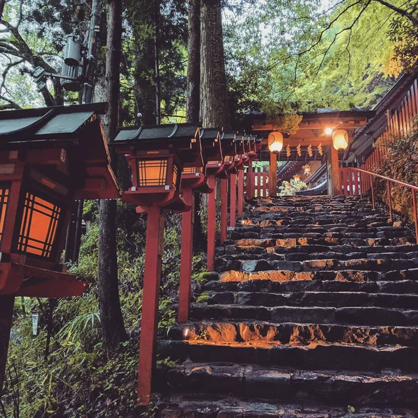 投稿：雨の貴船神社