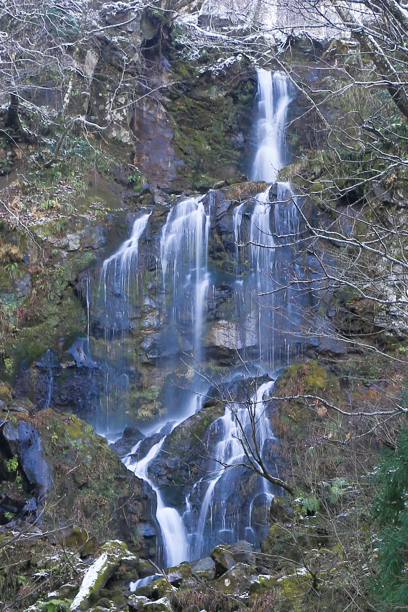 投稿写真：お面が滝
