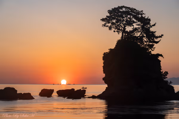 投稿：女岩とだるま太陽