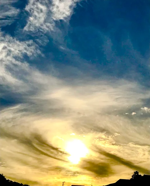 投稿：世界の果てに