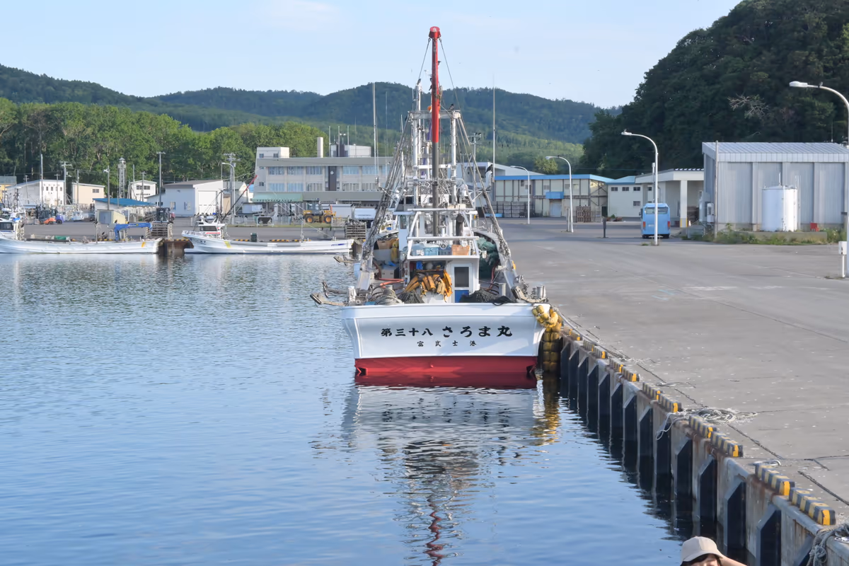投稿写真：サロマ湖に浮かぶさろま丸