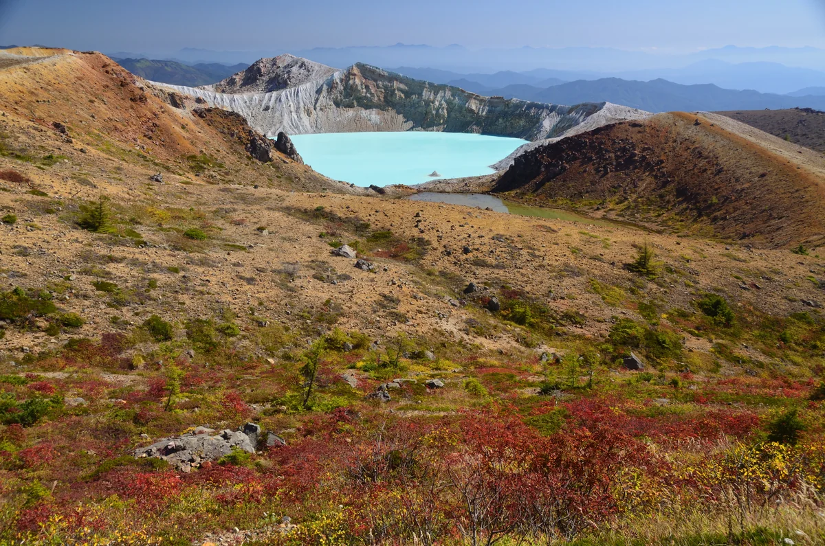 投稿写真：神秘　草津白根山湯釜