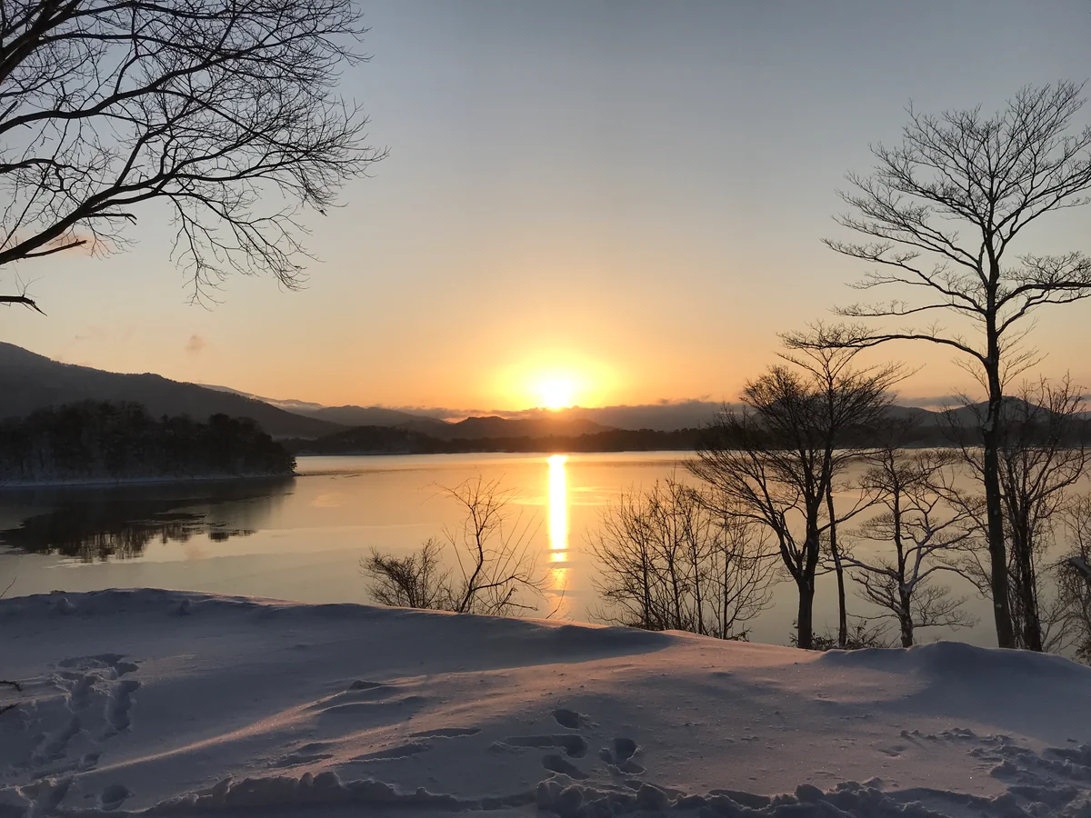 投稿写真：桧原湖の朝日