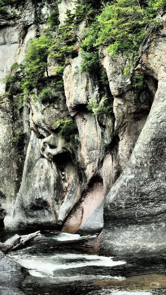 投稿写真：恐怖！般若岩