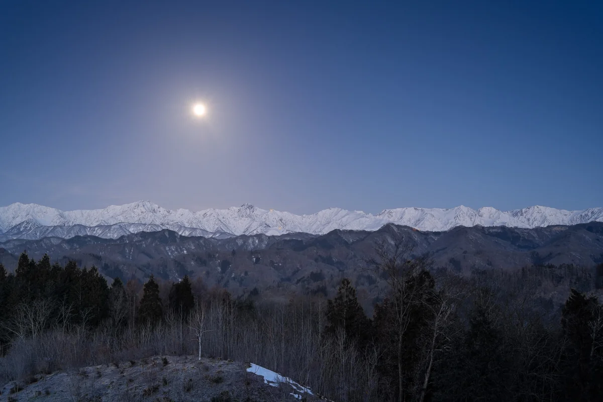 投稿写真：照らす北アルプス