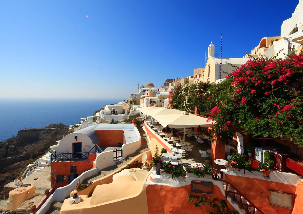 投稿写真：サントリーニ島 〜天空のカフェテラス〜