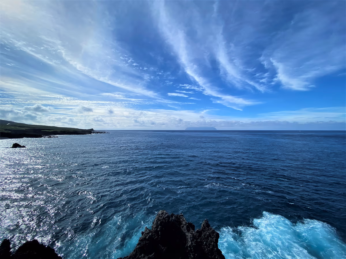 投稿写真：果てしなく海と空