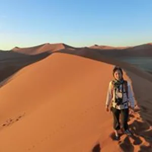 プロフィール画像：YOKO TAKAMURA