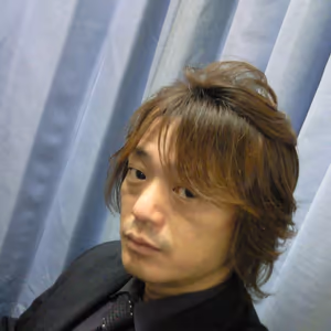 プロフィール画像：Tomo