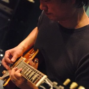 プロフィール画像：KJ